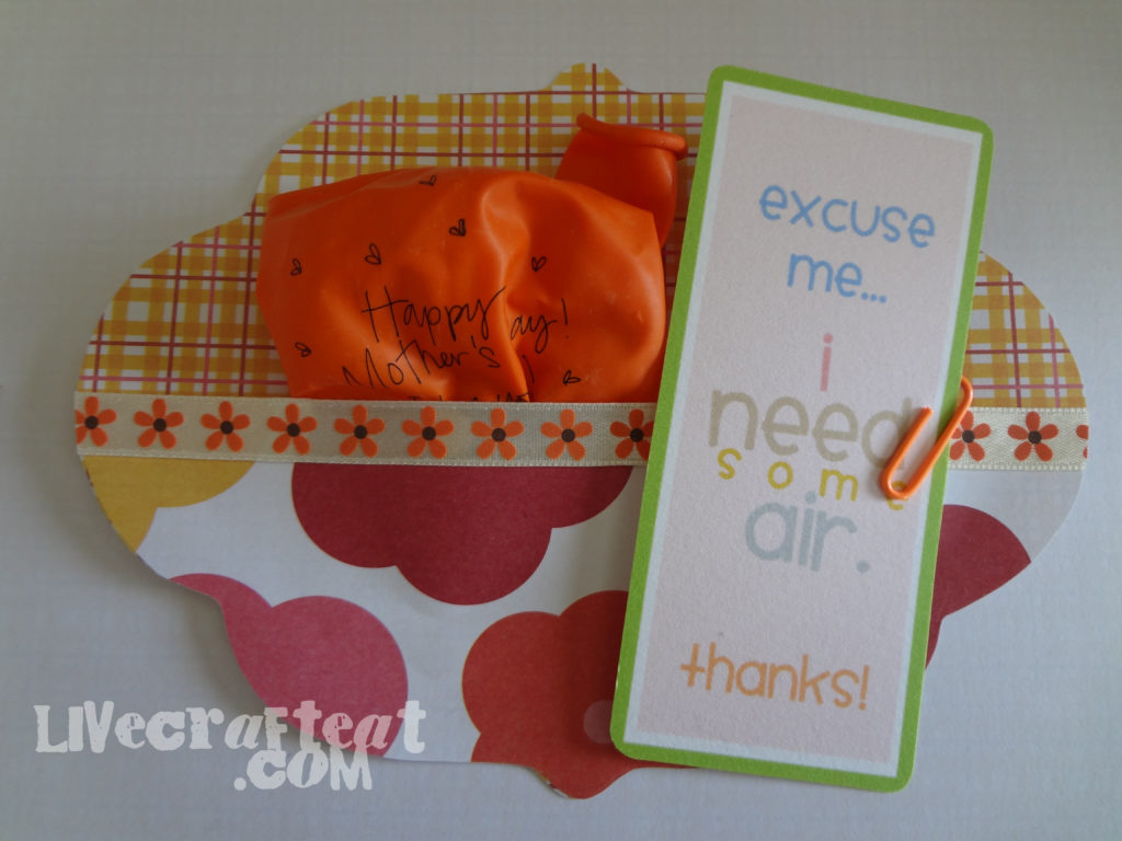 ballon and paper card craft