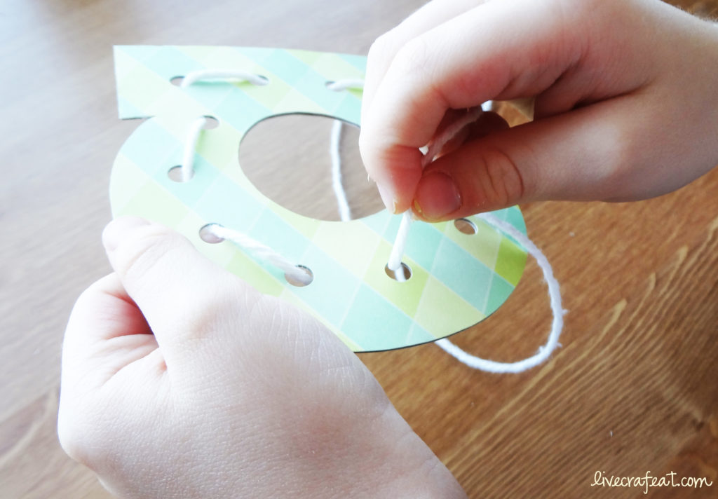 diy lacing cards for kids