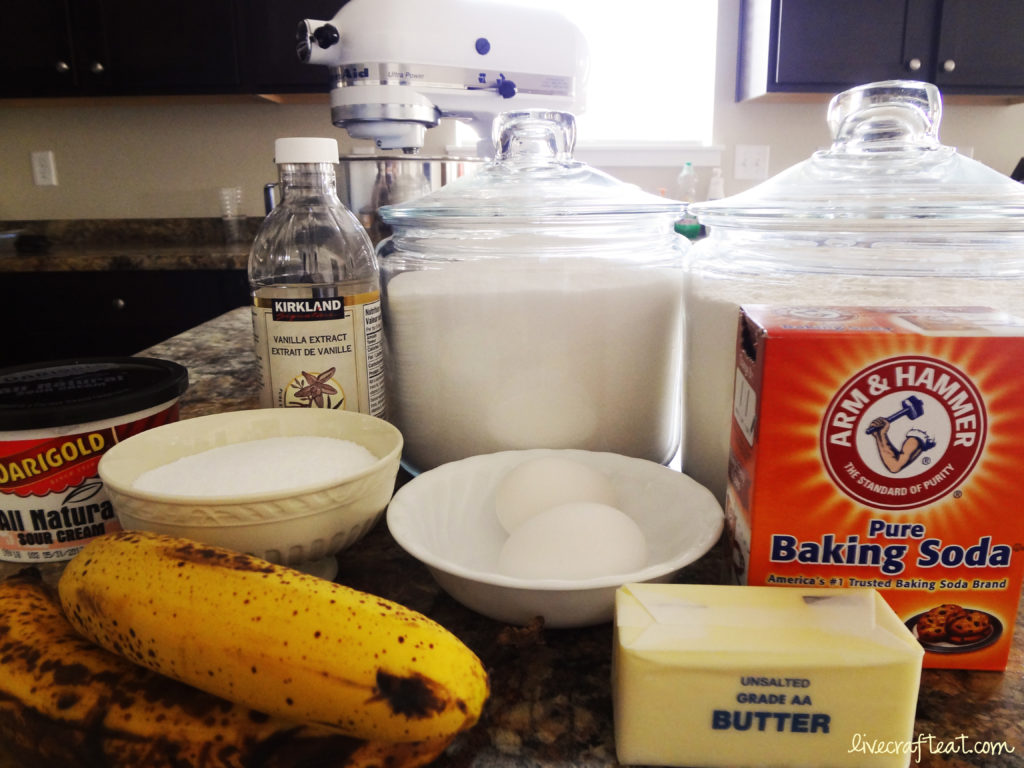 ingredients to make sour cream banana bread