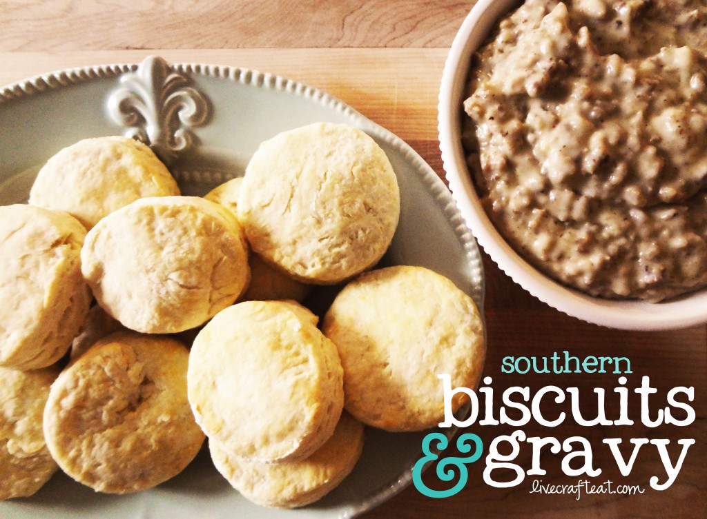 easy as pie :: southern biscuits and gravy