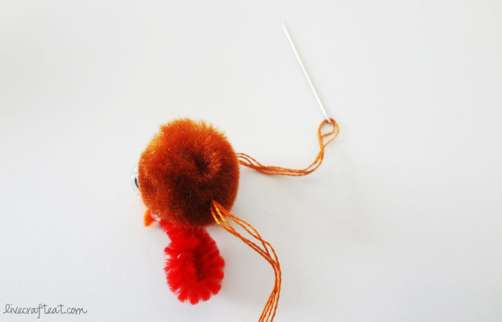 DIY: Pom Pom Key Chain with Tulle 