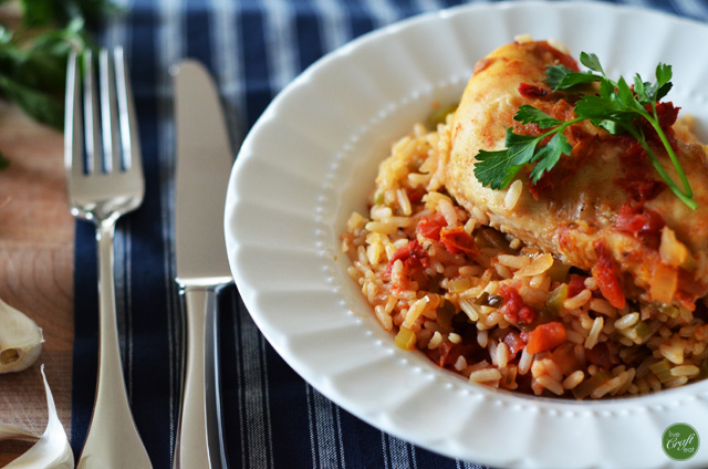 oven fried chicken & rice recipe - baked together in the oven with lots of vegetables and really great flavor!