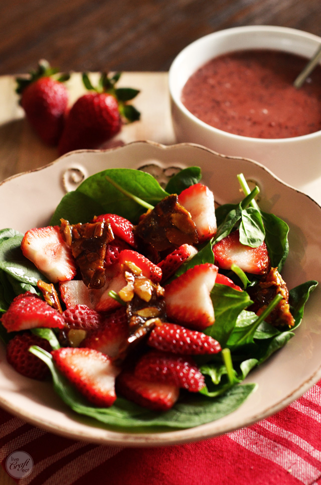 strawberry spinach salad :: with easy candied almonds and strawberry poppy seed dressing