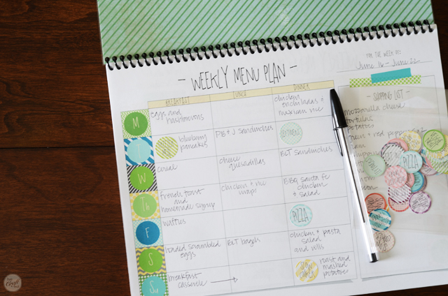 how to make an easy DIY meal planner