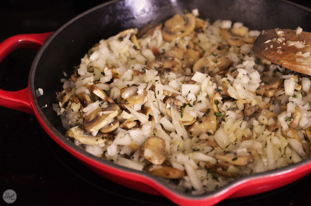 easy-to-make chicken tetrazzini