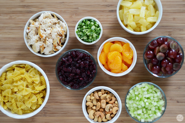 only yummy and kid-approved ingredients in this easy-to-put-together chicken pasta salad. and an easy homemade dressing...love it!