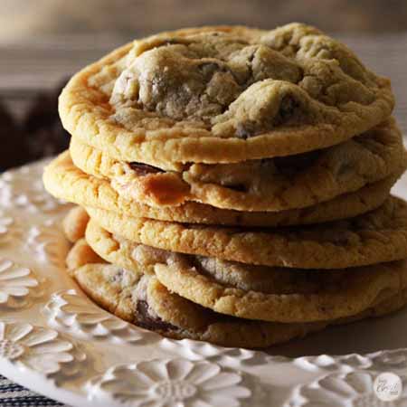 chocolate chip cookies 450x450