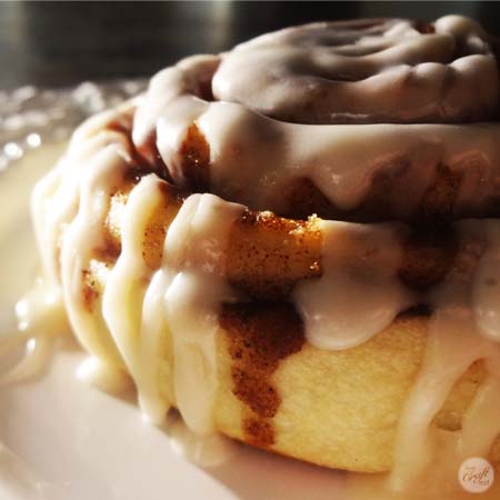 cinnamon rolls 450x450