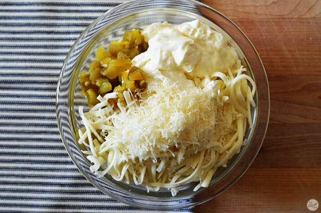 super simple hot artichoke dip