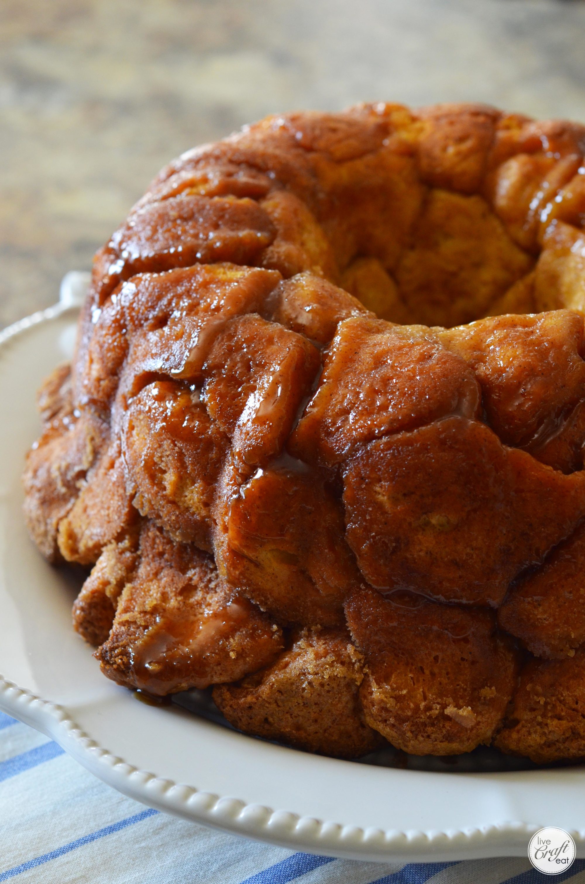 Easy Monkey Bread Recipe Live Craft Eat