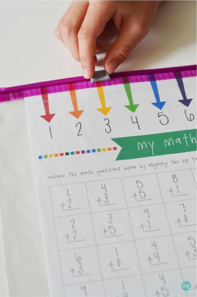 how to use this super easy math bag with free printables!