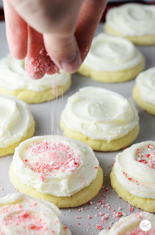 cream cheese cookies + cream cheese frosting + crushed candy cane = christmas cookie heaven!