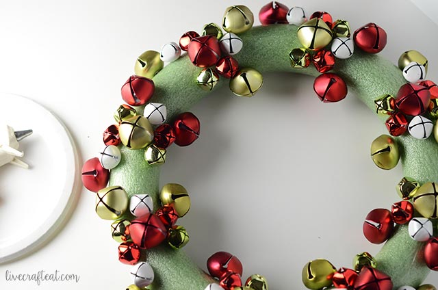 step by step jingle bell wreath