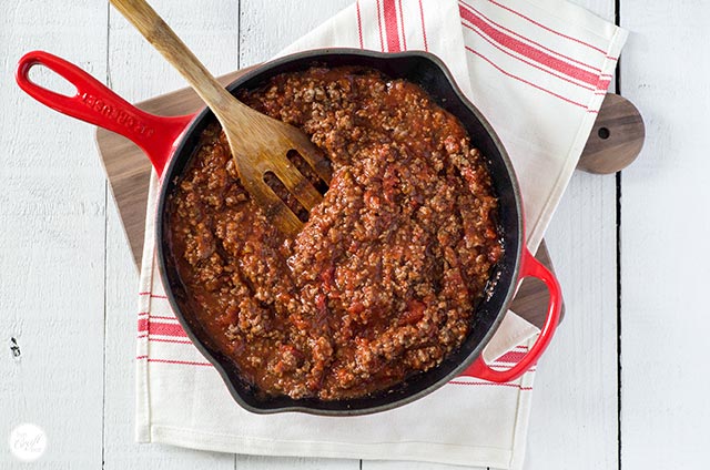 ground beef and marinara sauce